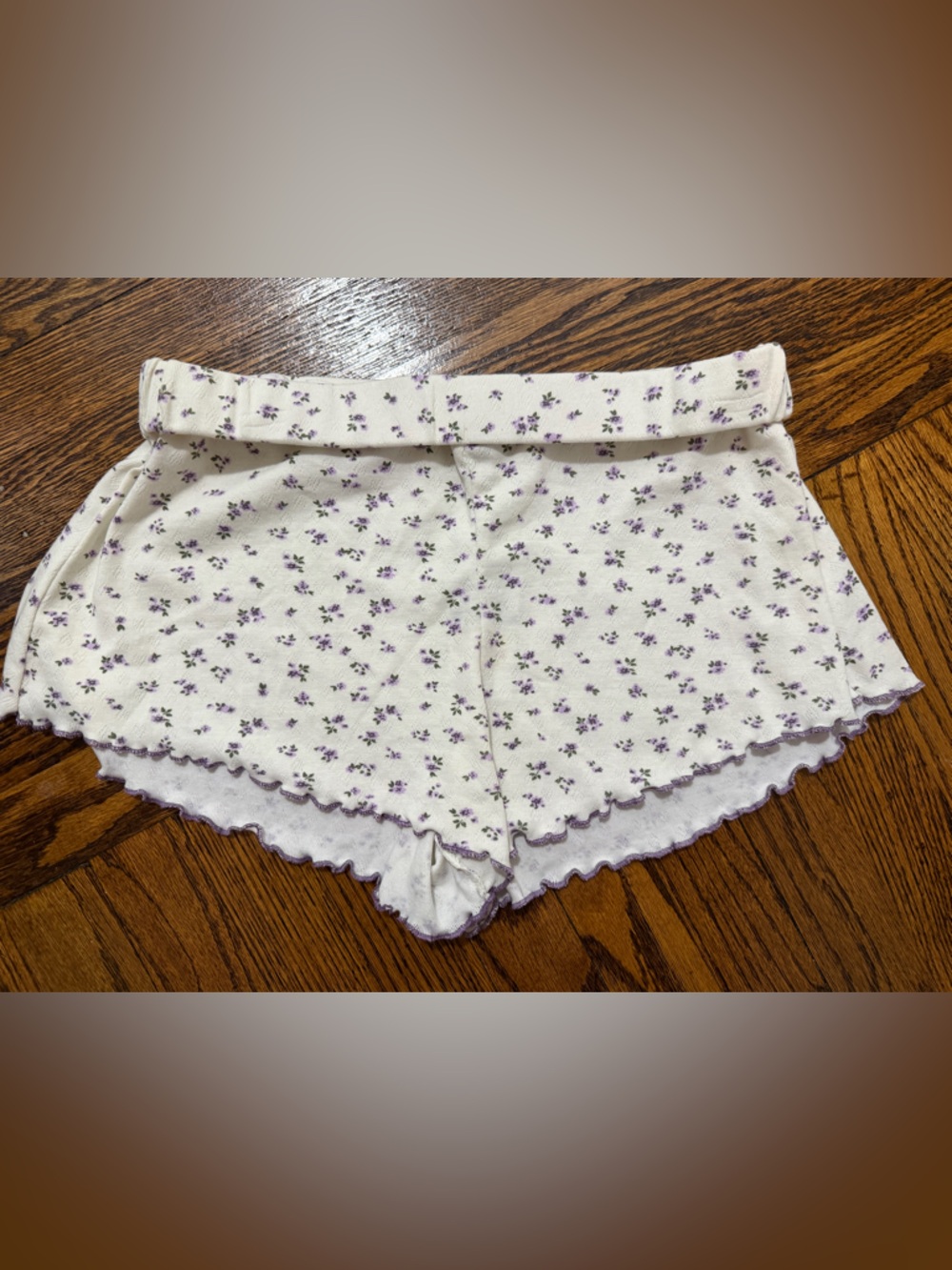 Women's Lavender Floral Knit Shorts